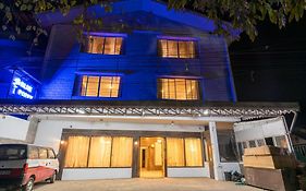 Hotel Blue Poppy